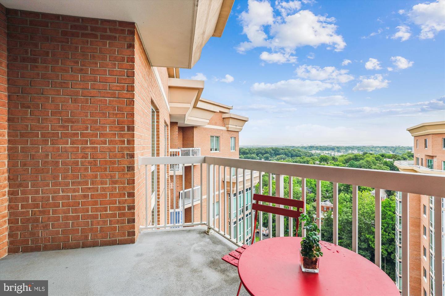 3101 N HAMPTON DR #1615, ALEXANDRIA, Virginia 22302, 1 Bedroom Bedrooms, ,1 BathroomBathrooms,Residential,For sale,3101 N HAMPTON DR #1615,VAAX2046372 MLS # VAAX2046372