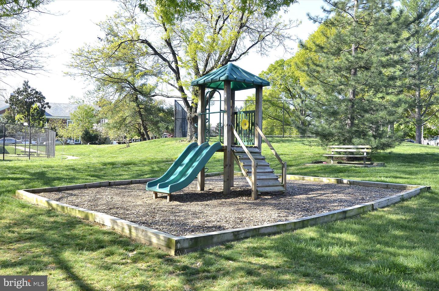 3101 N HAMPTON DR #1615, ALEXANDRIA, Virginia 22302, 1 Bedroom Bedrooms, ,1 BathroomBathrooms,Residential,For sale,3101 N HAMPTON DR #1615,VAAX2046372 MLS # VAAX2046372