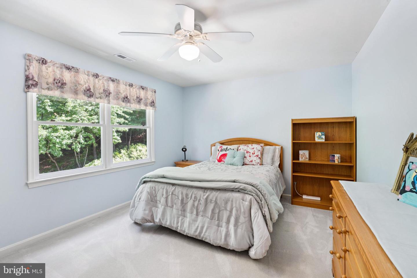 5 ALVIN CT, STAFFORD, Virginia 22556, 5 Bedrooms Bedrooms, ,3 BathroomsBathrooms,Residential,For sale,5 ALVIN CT,VAST2039698 MLS # VAST2039698