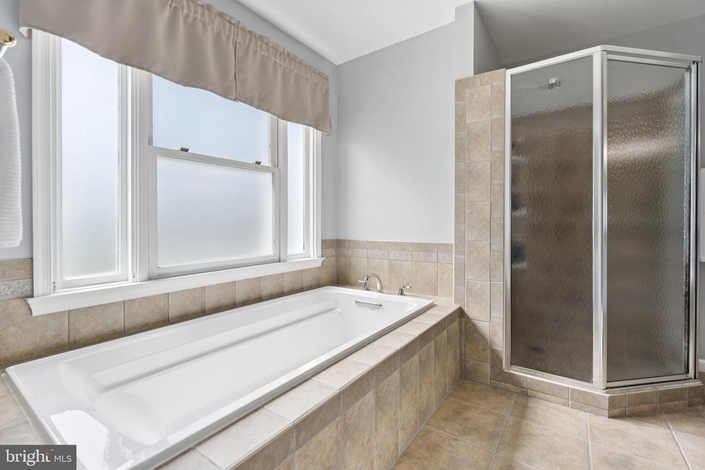 5 ALVIN CT, STAFFORD, Virginia 22556, 5 Bedrooms Bedrooms, ,3 BathroomsBathrooms,Residential,For sale,5 ALVIN CT,VAST2039698 MLS # VAST2039698