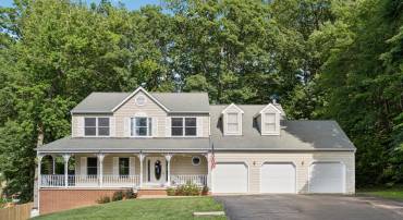 5 ALVIN CT, STAFFORD, Virginia 22556, 5 Bedrooms Bedrooms, ,3 BathroomsBathrooms,Residential,For sale,5 ALVIN CT,VAST2039698 MLS # VAST2039698