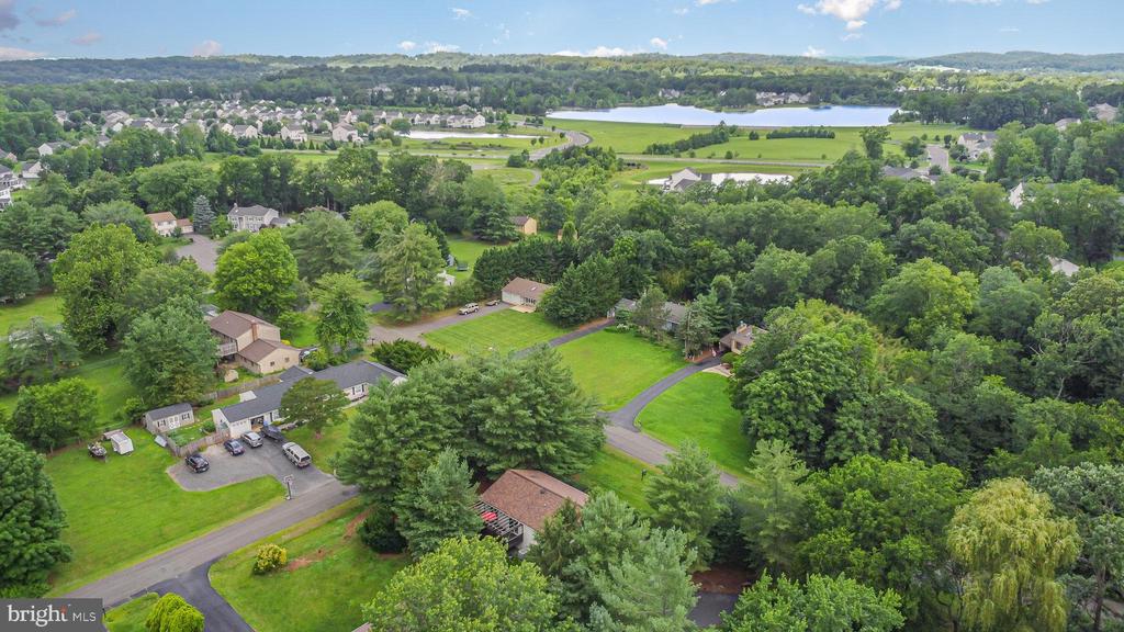 4367 SUNSET CT, WARRENTON, Virginia, 5 Bedrooms Bedrooms, ,3 BathroomsBathrooms,Residential,4367 SUNSET CT,VAFQ2017024 MLS # VAFQ2017024