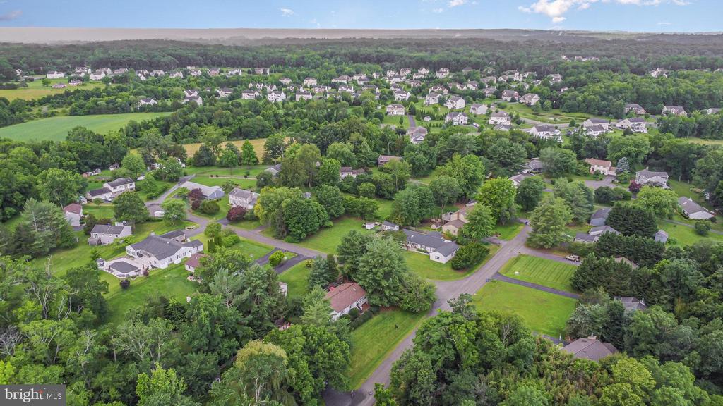 4367 SUNSET CT, WARRENTON, Virginia, 5 Bedrooms Bedrooms, ,3 BathroomsBathrooms,Residential,4367 SUNSET CT,VAFQ2017024 MLS # VAFQ2017024