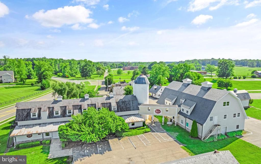 4367 SUNSET CT, WARRENTON, Virginia, 5 Bedrooms Bedrooms, ,3 BathroomsBathrooms,Residential,4367 SUNSET CT,VAFQ2017024 MLS # VAFQ2017024