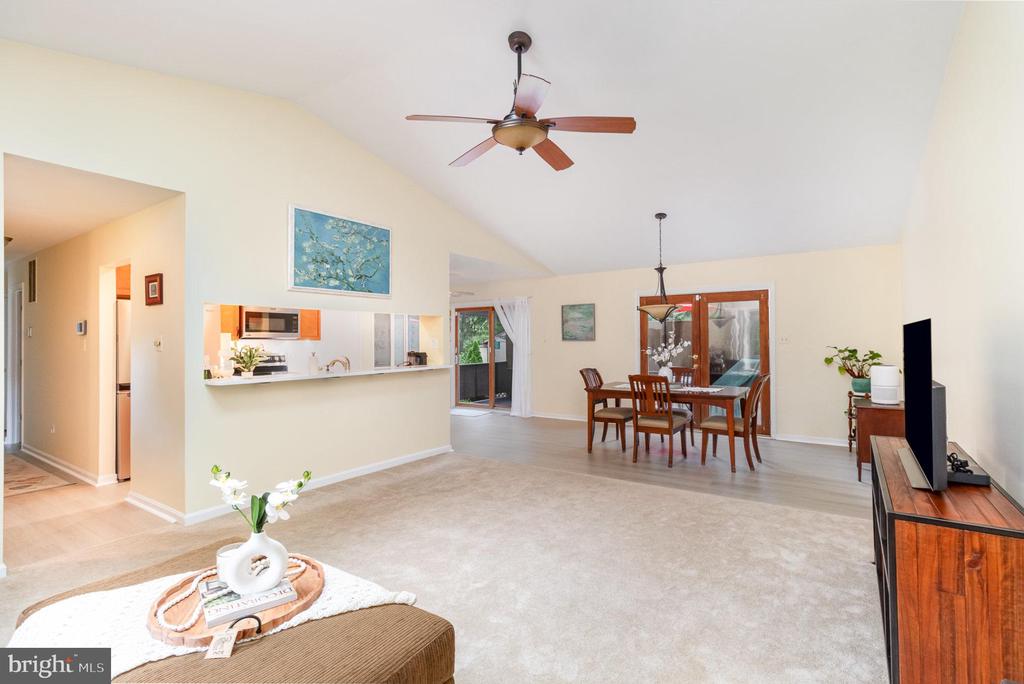 4367 SUNSET CT, WARRENTON, Virginia, 5 Bedrooms Bedrooms, ,3 BathroomsBathrooms,Residential,4367 SUNSET CT,VAFQ2017024 MLS # VAFQ2017024