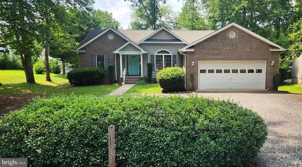 3409 LAKEVIEW PKWY, LOCUST GROVE, Virginia 22508, 3 Bedrooms Bedrooms, ,2 BathroomsBathrooms,Residential,3409 LAKEVIEW PKWY,VAOR2009960 MLS # VAOR2009960