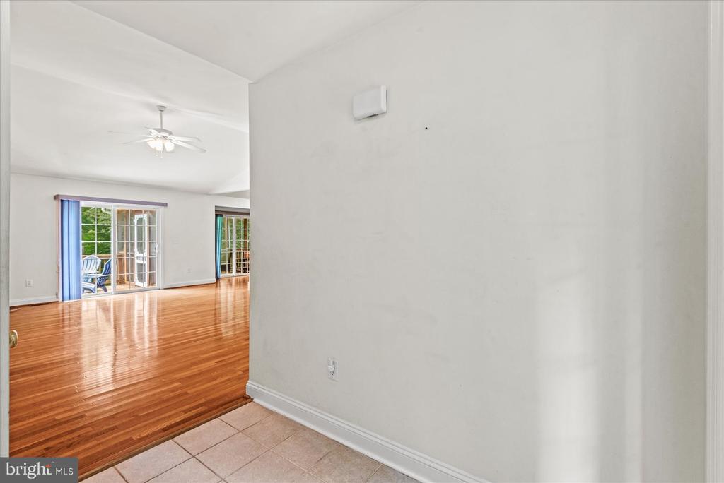 3409 LAKEVIEW PKWY, LOCUST GROVE, Virginia 22508, 3 Bedrooms Bedrooms, ,2 BathroomsBathrooms,Residential,3409 LAKEVIEW PKWY,VAOR2009960 MLS # VAOR2009960