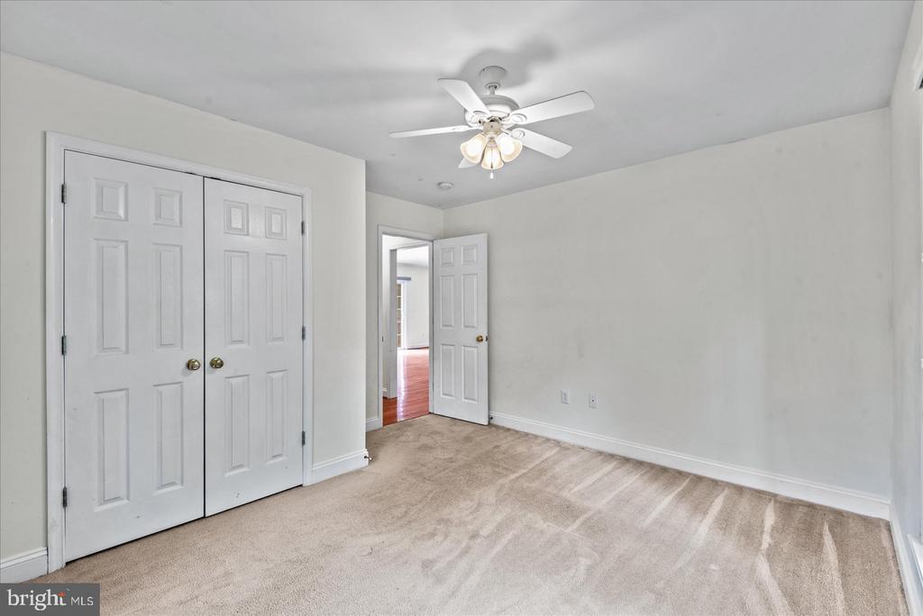 3409 LAKEVIEW PKWY, LOCUST GROVE, Virginia 22508, 3 Bedrooms Bedrooms, ,2 BathroomsBathrooms,Residential,3409 LAKEVIEW PKWY,VAOR2009960 MLS # VAOR2009960