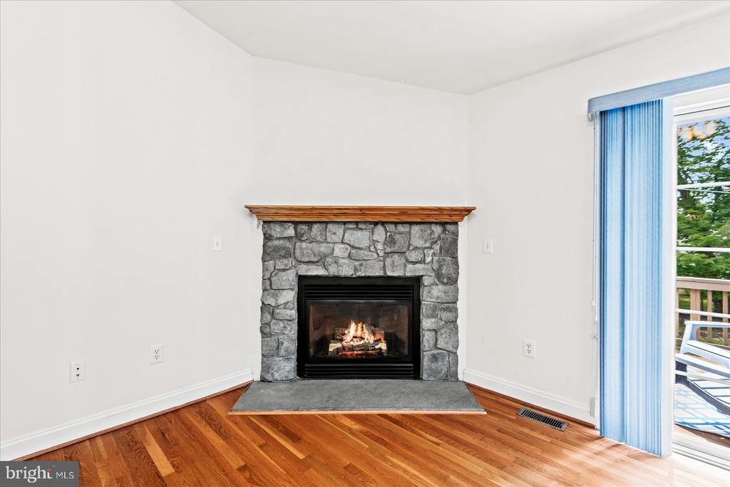 3409 LAKEVIEW PKWY, LOCUST GROVE, Virginia 22508, 3 Bedrooms Bedrooms, ,2 BathroomsBathrooms,Residential,3409 LAKEVIEW PKWY,VAOR2009960 MLS # VAOR2009960