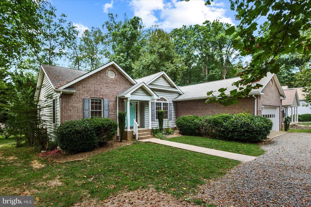 3409 LAKEVIEW PKWY, LOCUST GROVE, Virginia 22508, 3 Bedrooms Bedrooms, ,2 BathroomsBathrooms,Residential,3409 LAKEVIEW PKWY,VAOR2009960 MLS # VAOR2009960