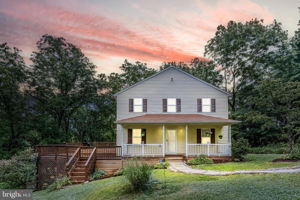 9071 OLD CULPEPER RD, WARRENTON, Virginia 20186, 3 Bedrooms Bedrooms, ,3 BathroomsBathrooms,Residential,9071 OLD CULPEPER RD,VAFQ2017082 MLS # VAFQ2017082