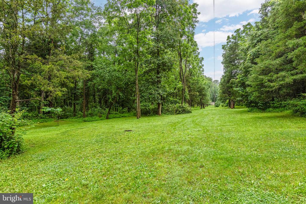 9071 OLD CULPEPER RD, WARRENTON, Virginia 20186, 3 Bedrooms Bedrooms, ,3 BathroomsBathrooms,Residential,9071 OLD CULPEPER RD,VAFQ2017082 MLS # VAFQ2017082