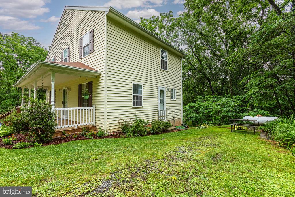 9071 OLD CULPEPER RD, WARRENTON, Virginia 20186, 3 Bedrooms Bedrooms, ,3 BathroomsBathrooms,Residential,9071 OLD CULPEPER RD,VAFQ2017082 MLS # VAFQ2017082