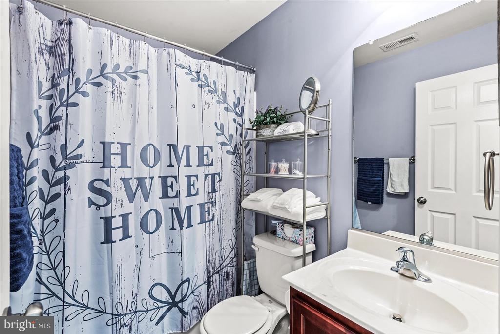6109 PARTLOW RD, SPOTSYLVANIA, Virginia 22551, 3 Bedrooms Bedrooms, ,2 BathroomsBathrooms,Residential,6109 PARTLOW RD,VASP2033968 MLS # VASP2033968