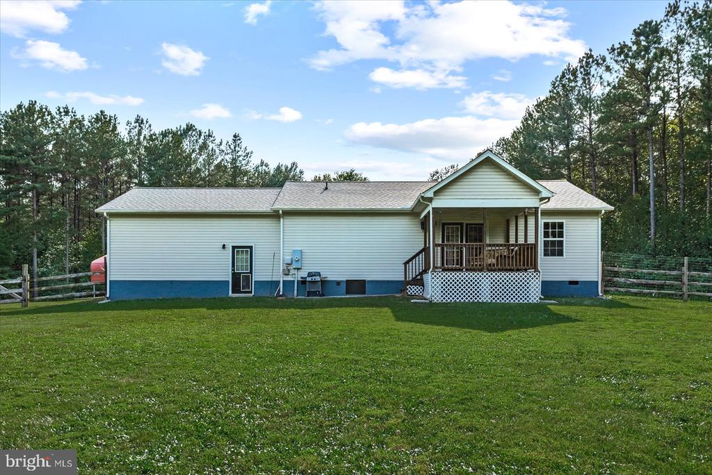6109 PARTLOW RD, SPOTSYLVANIA, Virginia 22551, 3 Bedrooms Bedrooms, ,2 BathroomsBathrooms,Residential,6109 PARTLOW RD,VASP2033968 MLS # VASP2033968
