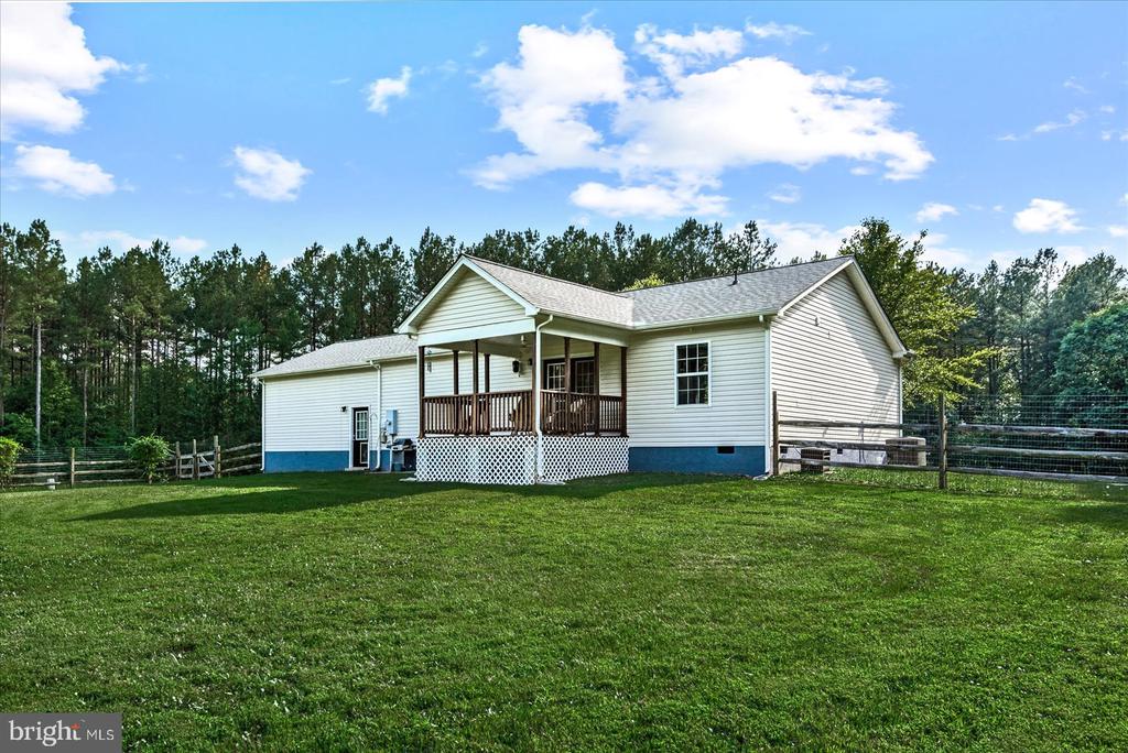6109 PARTLOW RD, SPOTSYLVANIA, Virginia 22551, 3 Bedrooms Bedrooms, ,2 BathroomsBathrooms,Residential,6109 PARTLOW RD,VASP2033968 MLS # VASP2033968