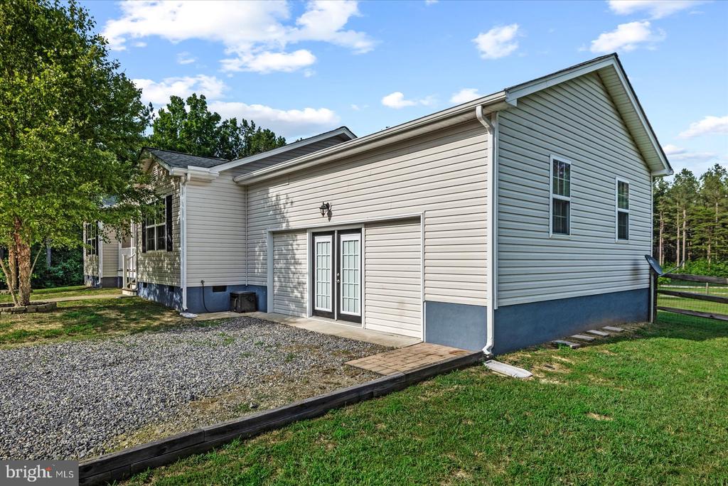 6109 PARTLOW RD, SPOTSYLVANIA, Virginia 22551, 3 Bedrooms Bedrooms, ,2 BathroomsBathrooms,Residential,6109 PARTLOW RD,VASP2033968 MLS # VASP2033968