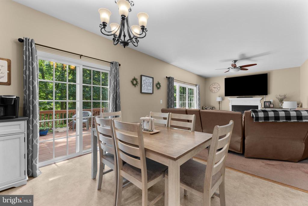249 WHITWORTH DR, CULPEPER, Virginia 22701, 4 Bedrooms Bedrooms, ,2 BathroomsBathrooms,Residential,249 WHITWORTH DR,VACU2010820 MLS # VACU2010820