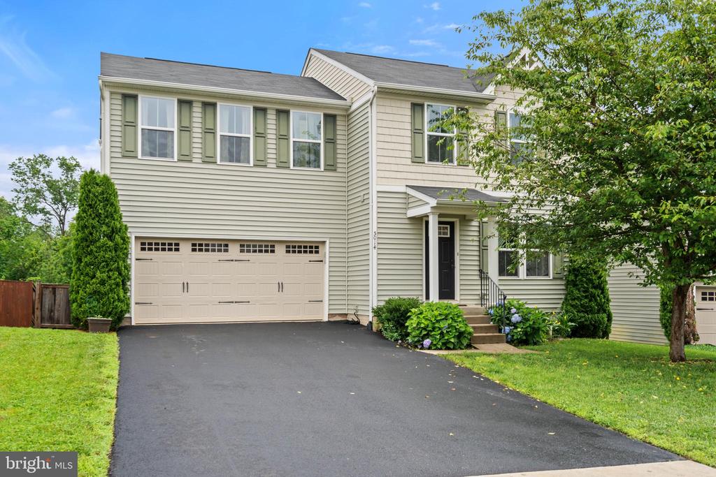 5014 GODWINS LANDING DR, REMINGTON, Virginia 22734, 4 Bedrooms Bedrooms, ,2 BathroomsBathrooms,Residential,5014 GODWINS LANDING DR,VAFQ2017030 MLS # VAFQ2017030