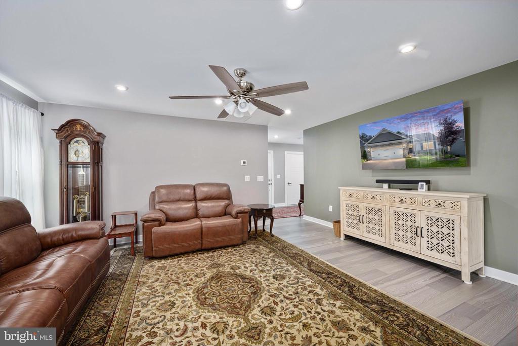 7424 BRENTFORD TER, FREDERICKSBURG, Virginia 22407, 3 Bedrooms Bedrooms, ,2 BathroomsBathrooms,Residential,7424 BRENTFORD TER,VASP2033960 MLS # VASP2033960