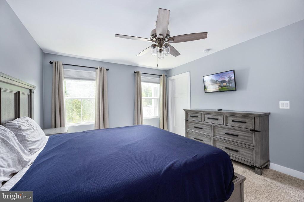 7424 BRENTFORD TER, FREDERICKSBURG, Virginia 22407, 3 Bedrooms Bedrooms, ,2 BathroomsBathrooms,Residential,7424 BRENTFORD TER,VASP2033960 MLS # VASP2033960
