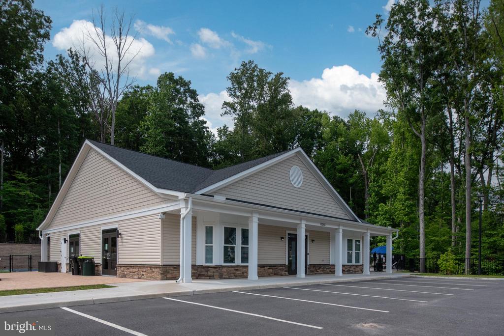 7424 BRENTFORD TER, FREDERICKSBURG, Virginia 22407, 3 Bedrooms Bedrooms, ,2 BathroomsBathrooms,Residential,7424 BRENTFORD TER,VASP2033960 MLS # VASP2033960