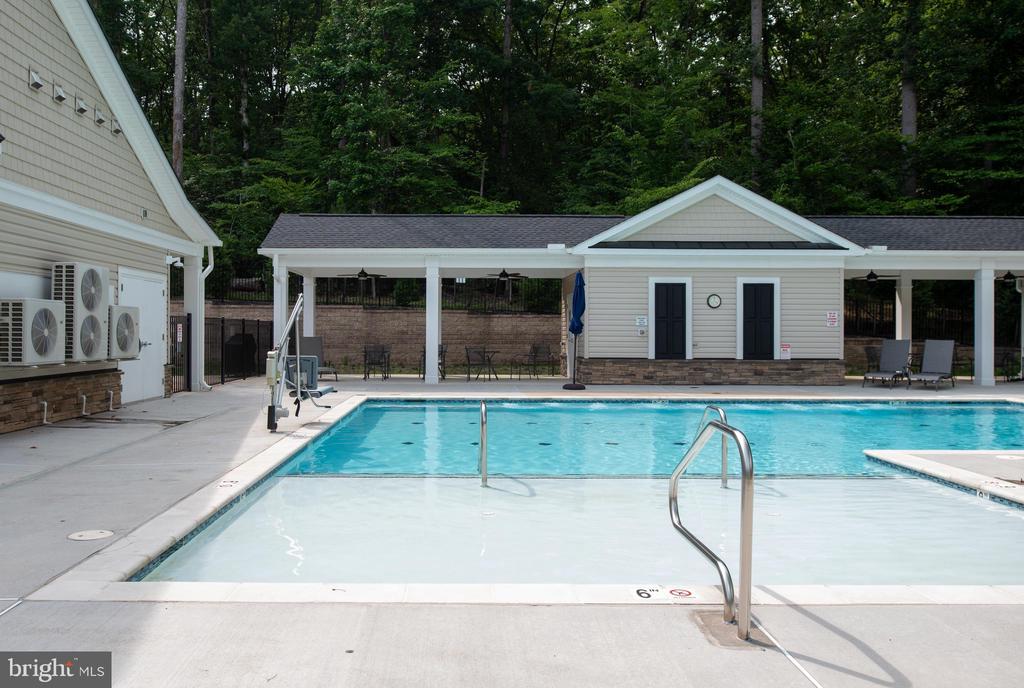 7424 BRENTFORD TER, FREDERICKSBURG, Virginia 22407, 3 Bedrooms Bedrooms, ,2 BathroomsBathrooms,Residential,7424 BRENTFORD TER,VASP2033960 MLS # VASP2033960