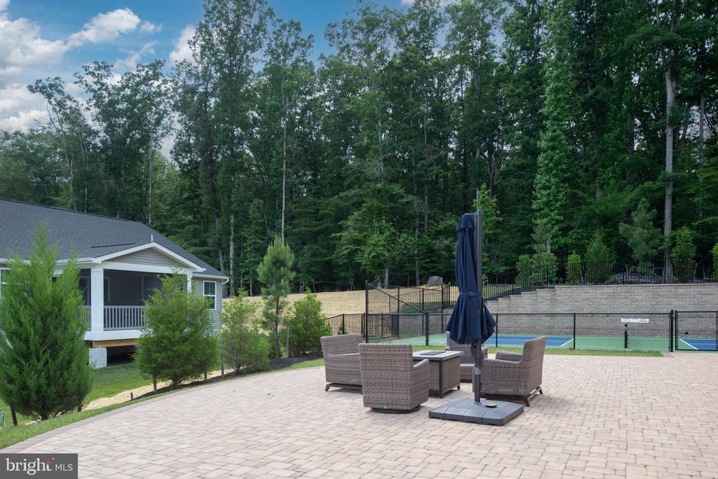 7424 BRENTFORD TER, FREDERICKSBURG, Virginia 22407, 3 Bedrooms Bedrooms, ,2 BathroomsBathrooms,Residential,7424 BRENTFORD TER,VASP2033960 MLS # VASP2033960