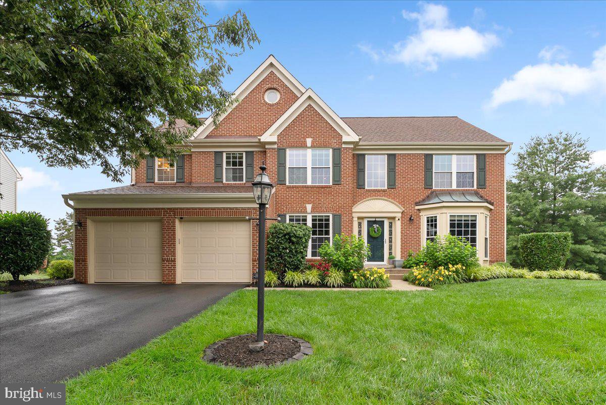 19955 ALEXANDRAS GROVE DR, ASHBURN, Virginia 20147, 5 Bedrooms Bedrooms, ,3 BathroomsBathrooms,Residential,For sale,19955 ALEXANDRAS GROVE DR,VALO2099318 MLS # VALO2099318