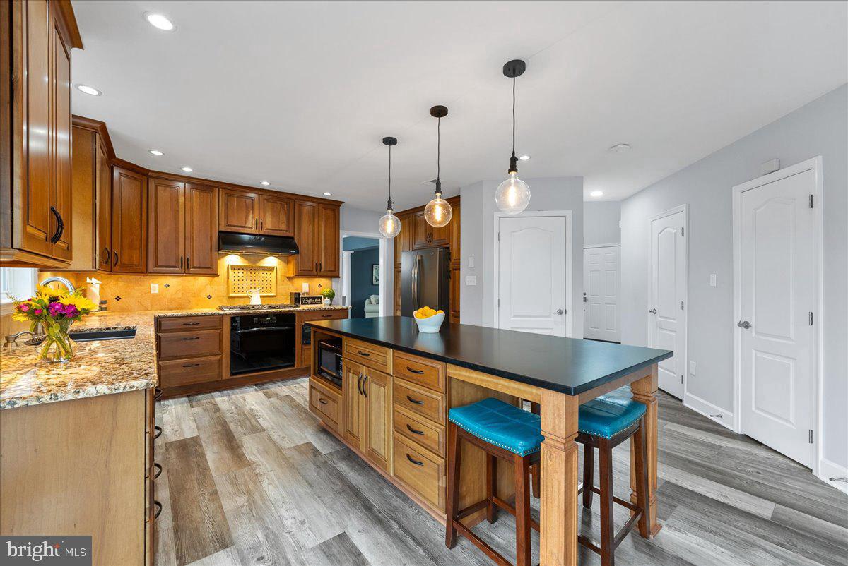 19955 ALEXANDRAS GROVE DR, ASHBURN, Virginia 20147, 5 Bedrooms Bedrooms, ,3 BathroomsBathrooms,Residential,For sale,19955 ALEXANDRAS GROVE DR,VALO2099318 MLS # VALO2099318