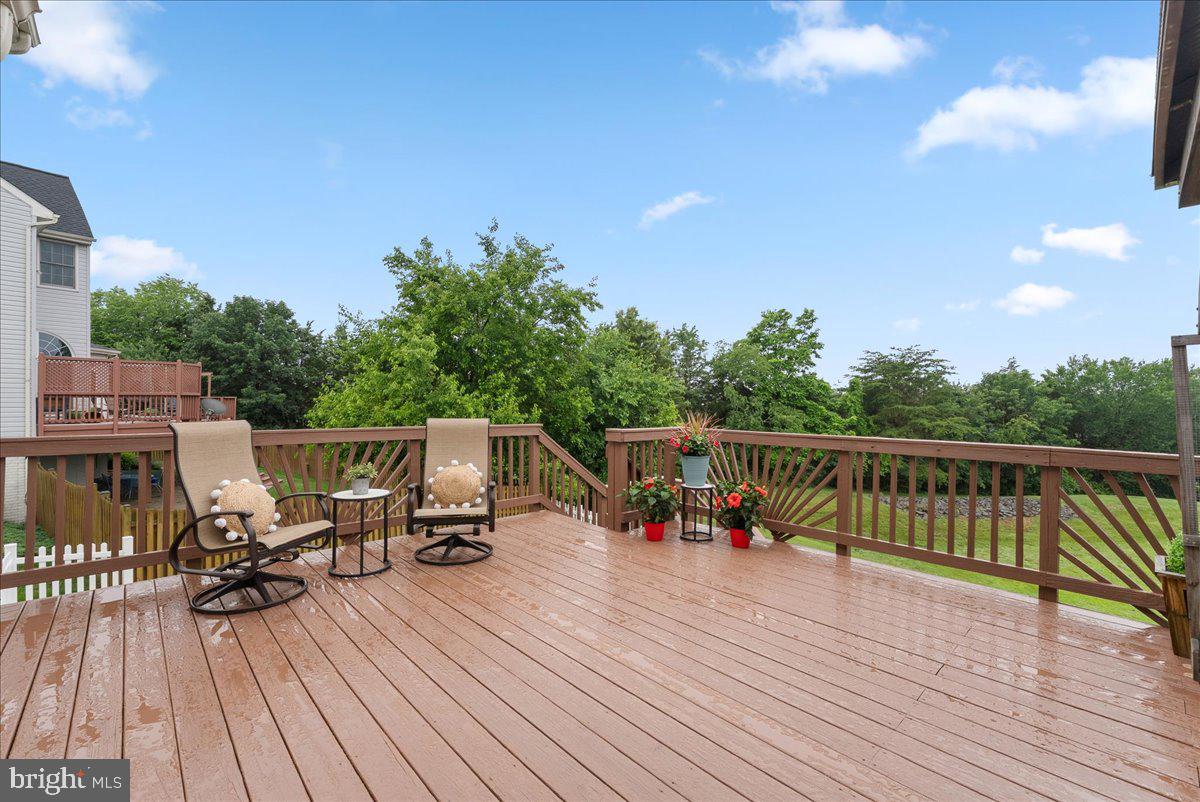 19955 ALEXANDRAS GROVE DR, ASHBURN, Virginia 20147, 5 Bedrooms Bedrooms, ,3 BathroomsBathrooms,Residential,For sale,19955 ALEXANDRAS GROVE DR,VALO2099318 MLS # VALO2099318