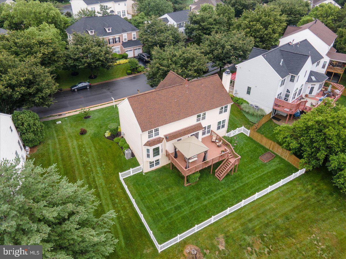 19955 ALEXANDRAS GROVE DR, ASHBURN, Virginia 20147, 5 Bedrooms Bedrooms, ,3 BathroomsBathrooms,Residential,For sale,19955 ALEXANDRAS GROVE DR,VALO2099318 MLS # VALO2099318