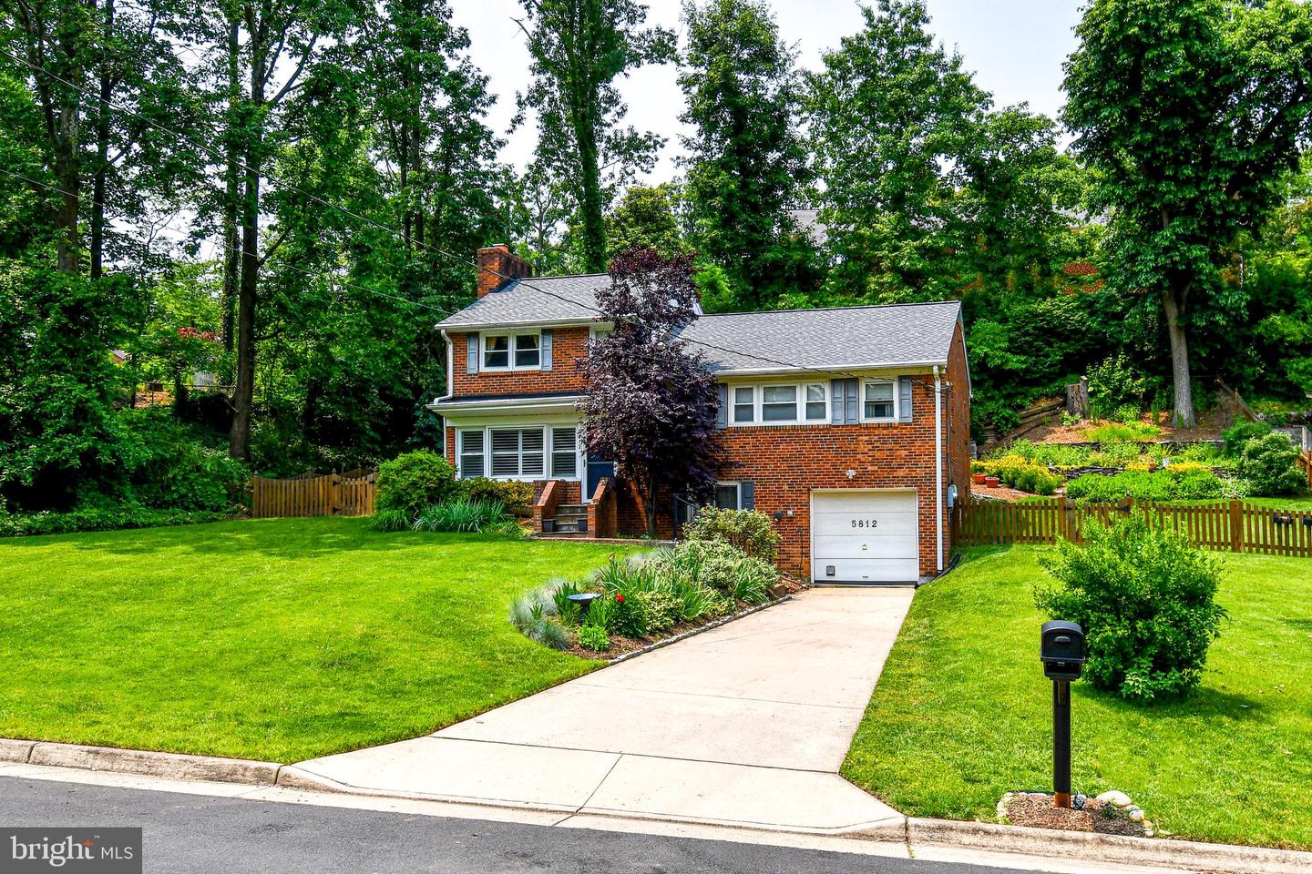 5812 PIEDMONT DR, ALEXANDRIA, Virginia 22310, 3 Bedrooms Bedrooms, ,2 BathroomsBathrooms,Residential,For sale,5812 PIEDMONT DR,VAFX2246908 MLS # VAFX2246908