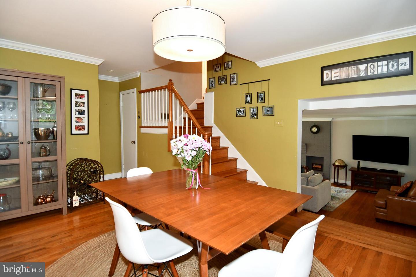 5812 PIEDMONT DR, ALEXANDRIA, Virginia 22310, 3 Bedrooms Bedrooms, ,2 BathroomsBathrooms,Residential,For sale,5812 PIEDMONT DR,VAFX2246908 MLS # VAFX2246908