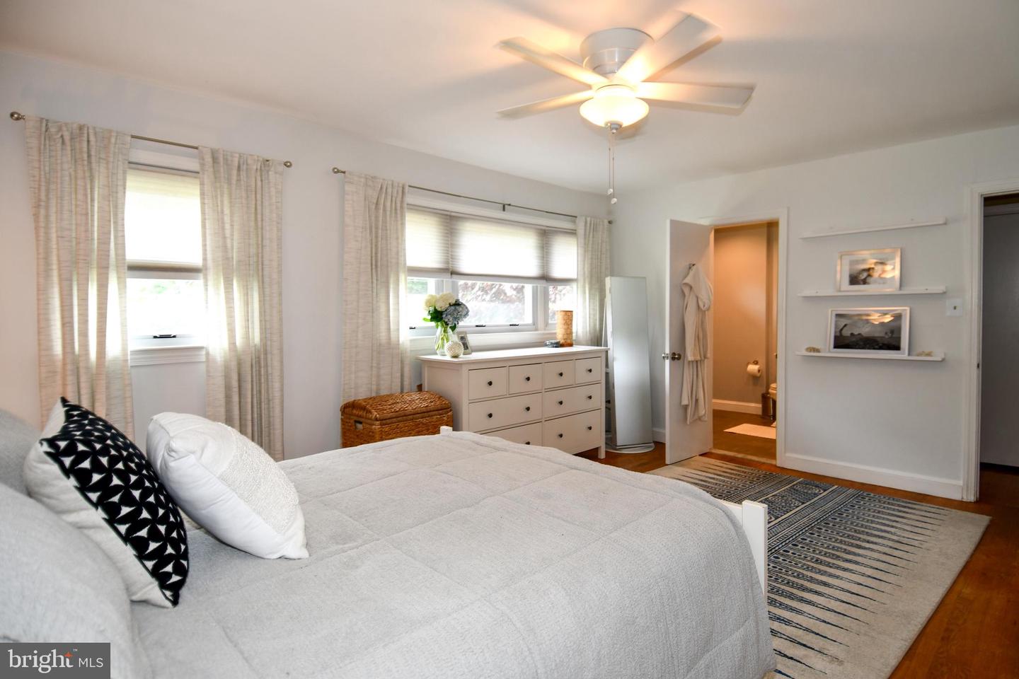 5812 PIEDMONT DR, ALEXANDRIA, Virginia 22310, 3 Bedrooms Bedrooms, ,2 BathroomsBathrooms,Residential,For sale,5812 PIEDMONT DR,VAFX2246908 MLS # VAFX2246908