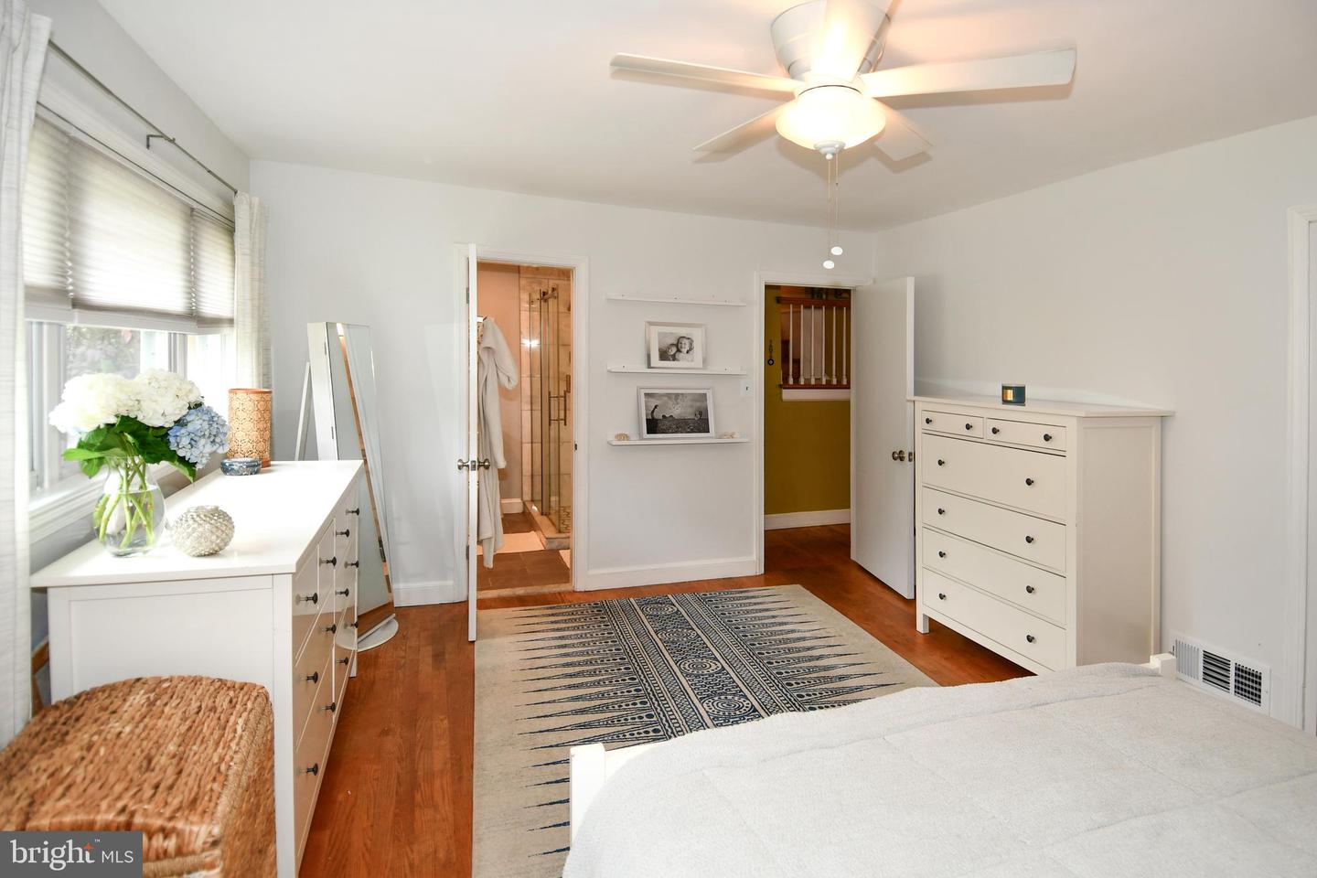 5812 PIEDMONT DR, ALEXANDRIA, Virginia 22310, 3 Bedrooms Bedrooms, ,2 BathroomsBathrooms,Residential,For sale,5812 PIEDMONT DR,VAFX2246908 MLS # VAFX2246908
