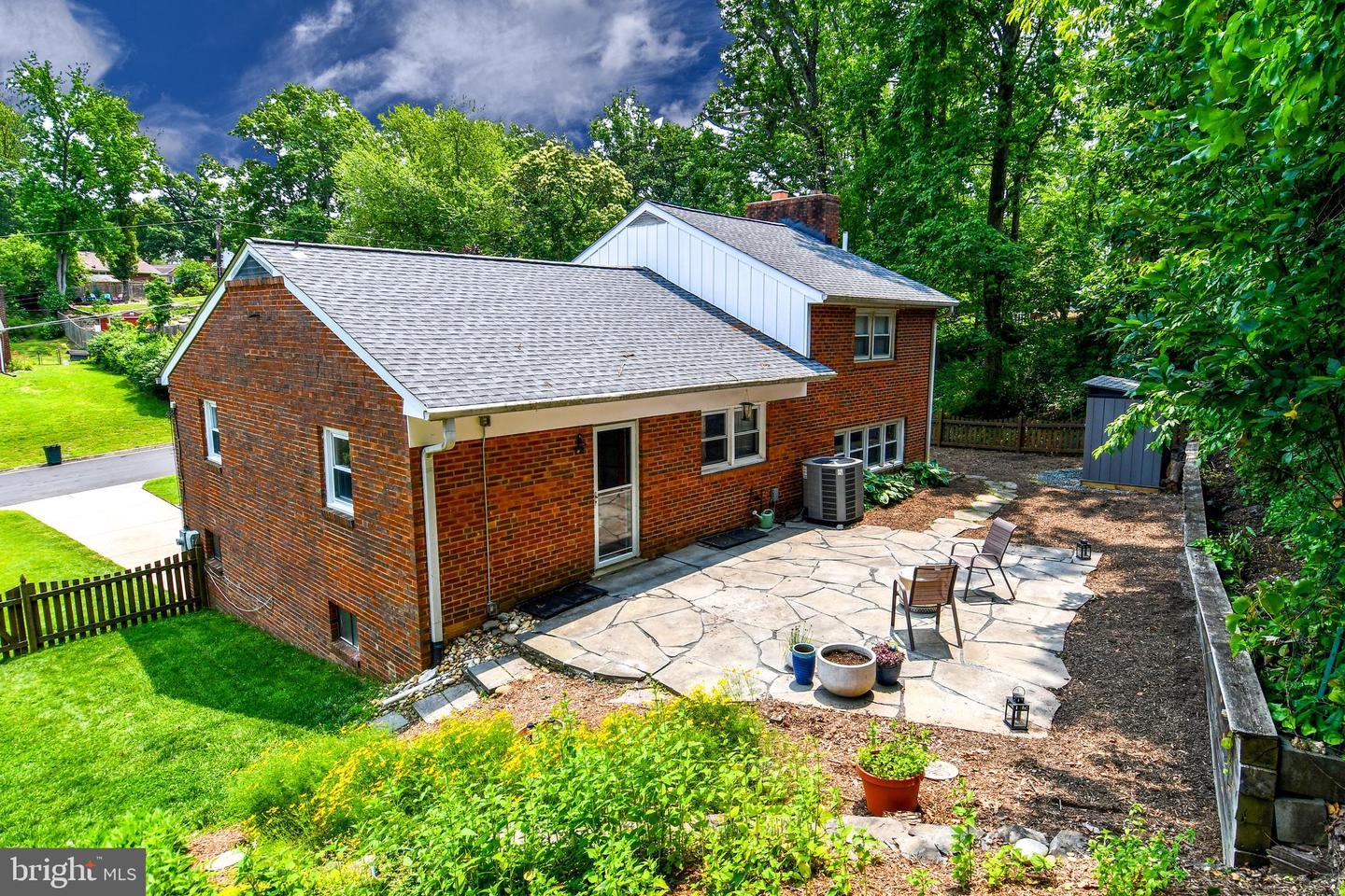 5812 PIEDMONT DR, ALEXANDRIA, Virginia 22310, 3 Bedrooms Bedrooms, ,2 BathroomsBathrooms,Residential,For sale,5812 PIEDMONT DR,VAFX2246908 MLS # VAFX2246908