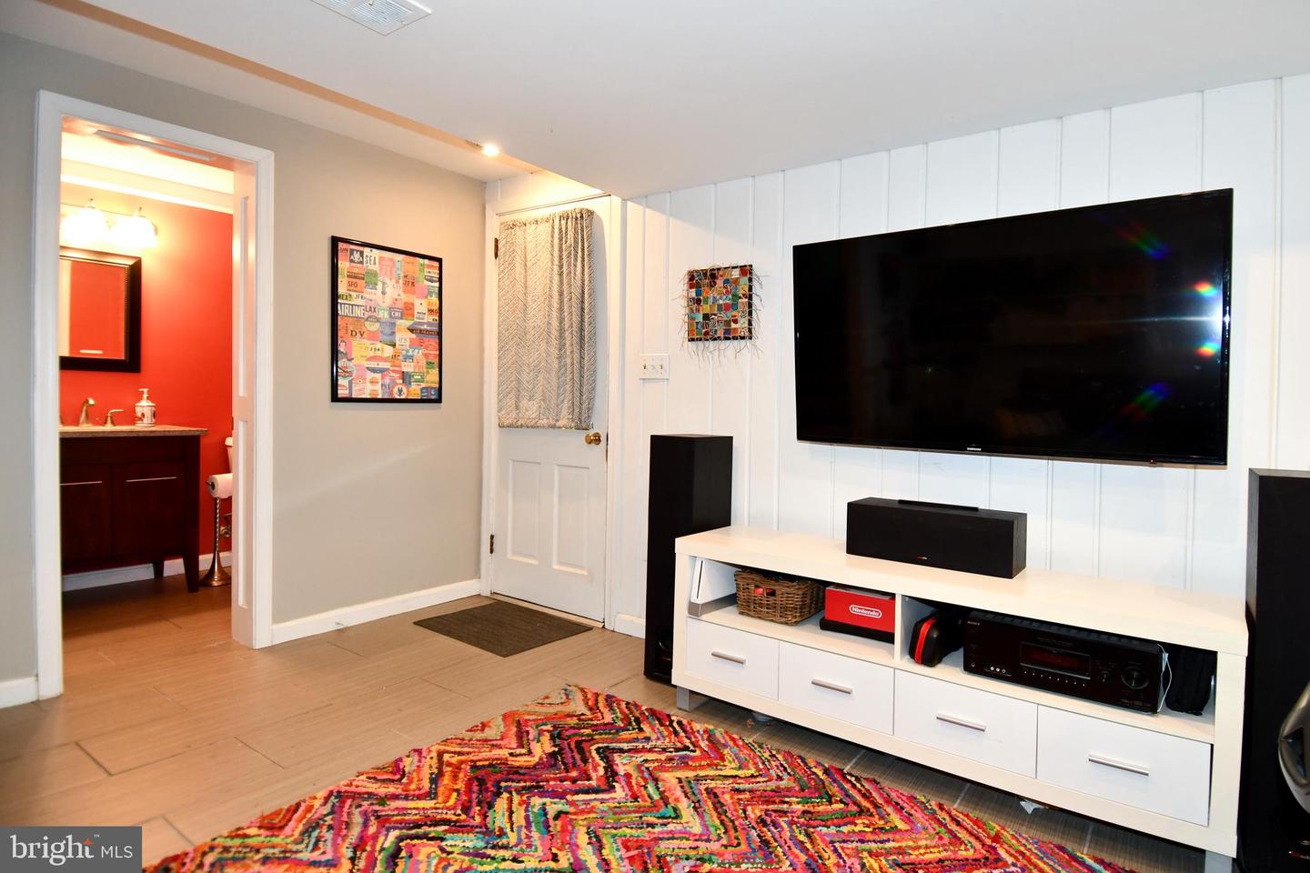 5812 PIEDMONT DR, ALEXANDRIA, Virginia 22310, 3 Bedrooms Bedrooms, ,2 BathroomsBathrooms,Residential,For sale,5812 PIEDMONT DR,VAFX2246908 MLS # VAFX2246908