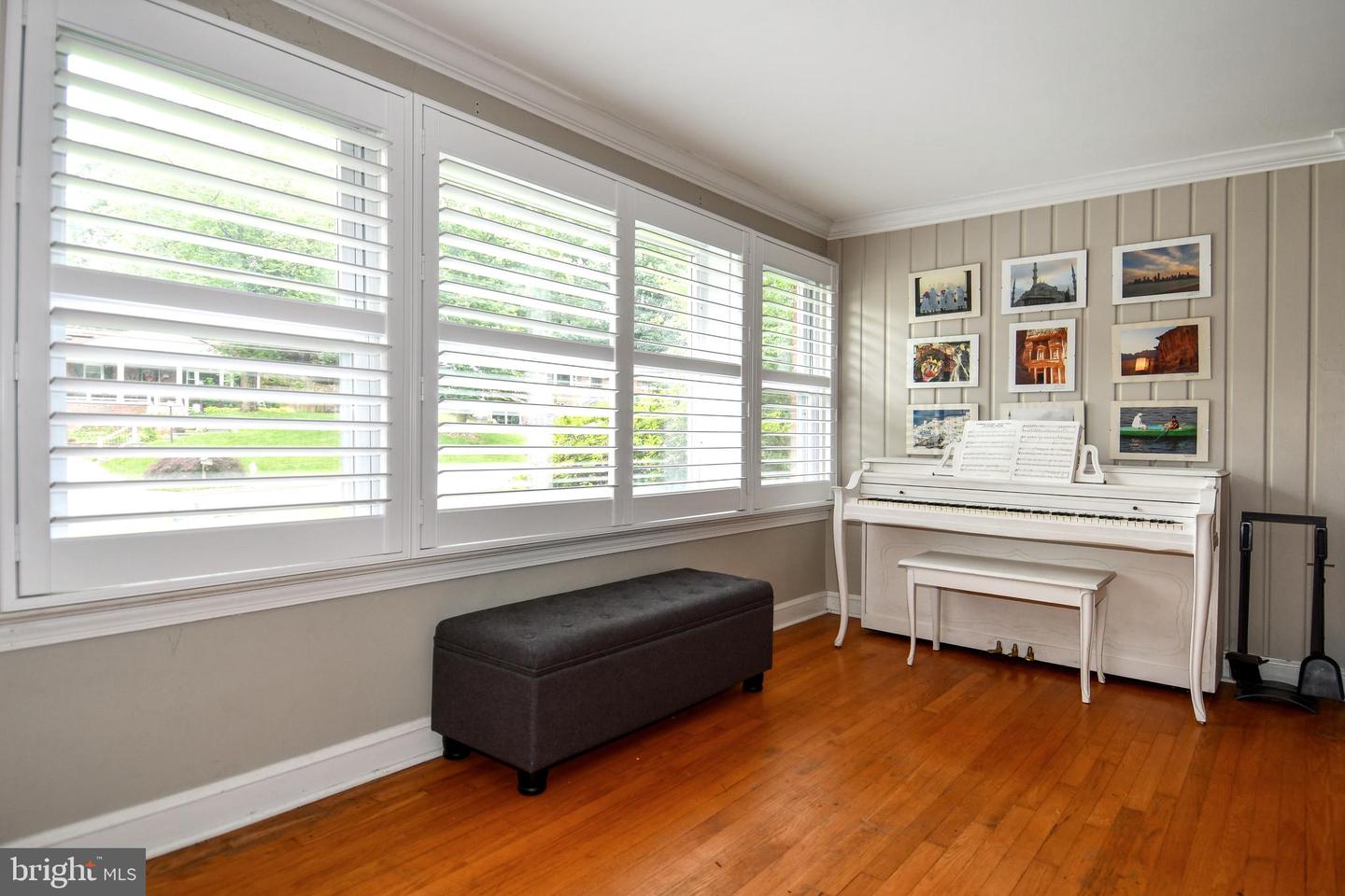 5812 PIEDMONT DR, ALEXANDRIA, Virginia 22310, 3 Bedrooms Bedrooms, ,2 BathroomsBathrooms,Residential,For sale,5812 PIEDMONT DR,VAFX2246908 MLS # VAFX2246908