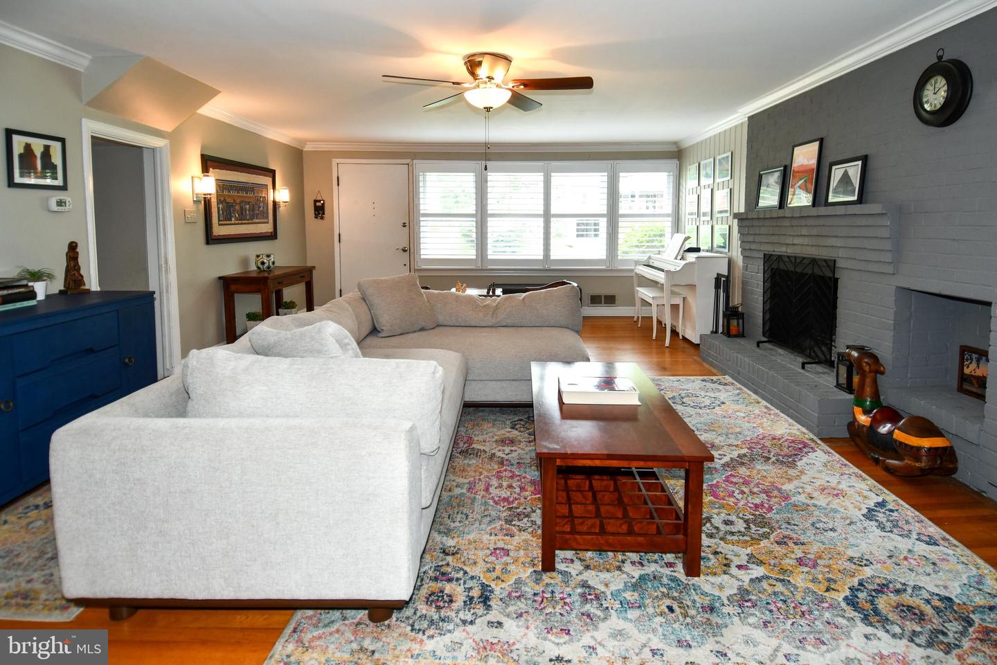 5812 PIEDMONT DR, ALEXANDRIA, Virginia 22310, 3 Bedrooms Bedrooms, ,2 BathroomsBathrooms,Residential,For sale,5812 PIEDMONT DR,VAFX2246908 MLS # VAFX2246908