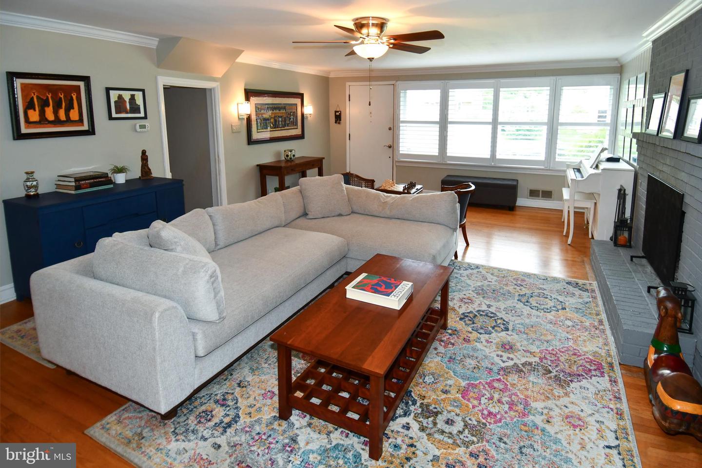 5812 PIEDMONT DR, ALEXANDRIA, Virginia 22310, 3 Bedrooms Bedrooms, ,2 BathroomsBathrooms,Residential,For sale,5812 PIEDMONT DR,VAFX2246908 MLS # VAFX2246908
