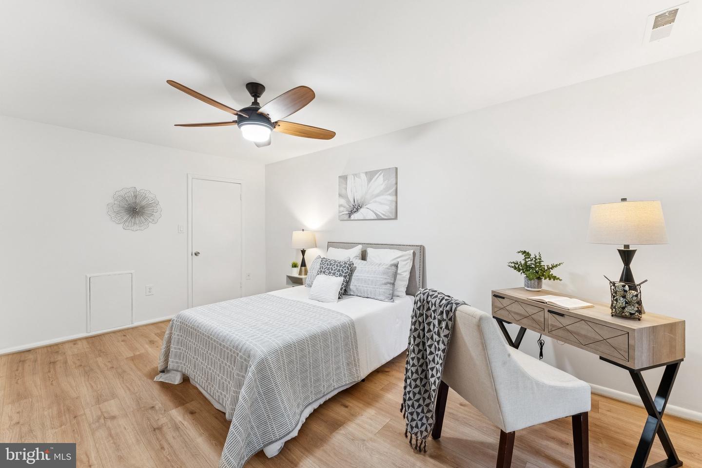 3358 WOODBURN RD #24, ANNANDALE, Virginia 22003, 1 Bedroom Bedrooms, ,1 BathroomBathrooms,Residential,For sale,3358 WOODBURN RD #24,VAFX2247060 MLS # VAFX2247060