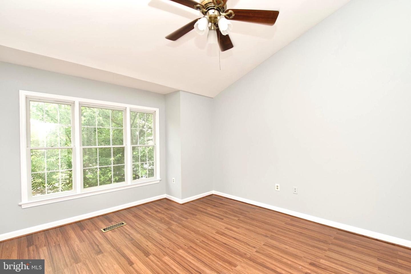 14552 WOODGATE MANOR PL, CENTREVILLE, Virginia 20120, 3 Bedrooms Bedrooms, ,3 BathroomsBathrooms,Residential,For sale,14552 WOODGATE MANOR PL,VAFX2247112 MLS # VAFX2247112