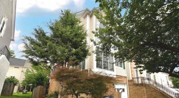 14552 WOODGATE MANOR PL, CENTREVILLE, Virginia 20120, 3 Bedrooms Bedrooms, ,3 BathroomsBathrooms,Residential,For sale,14552 WOODGATE MANOR PL,VAFX2247112 MLS # VAFX2247112