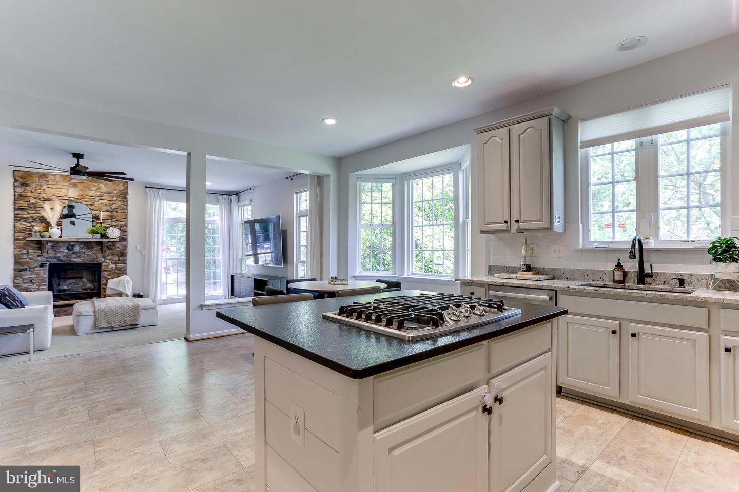 7948 SEQUOIA PARK WAY, BRISTOW, Virginia 20136, 4 Bedrooms Bedrooms, ,3 BathroomsBathrooms,Residential,For sale,7948 SEQUOIA PARK WAY,VAPW2096940 MLS # VAPW2096940