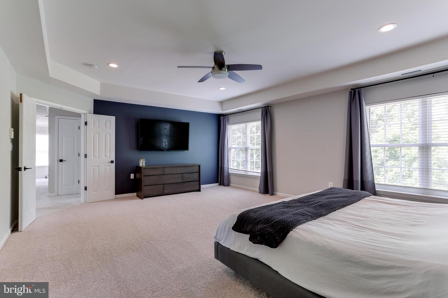 7948 SEQUOIA PARK WAY, BRISTOW, Virginia 20136, 4 Bedrooms Bedrooms, ,3 BathroomsBathrooms,Residential,For sale,7948 SEQUOIA PARK WAY,VAPW2096940 MLS # VAPW2096940