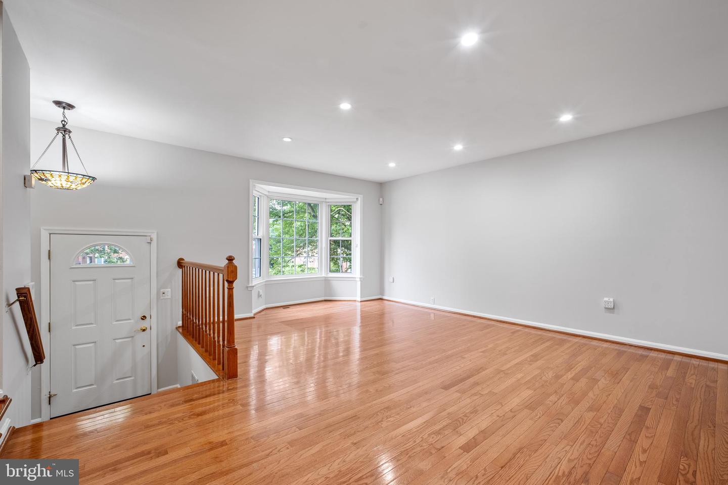 10462 MALONE CT, FAIRFAX, Virginia 22032, 3 Bedrooms Bedrooms, ,3 BathroomsBathrooms,Residential,For sale,10462 MALONE CT,VAFX2247190 MLS # VAFX2247190