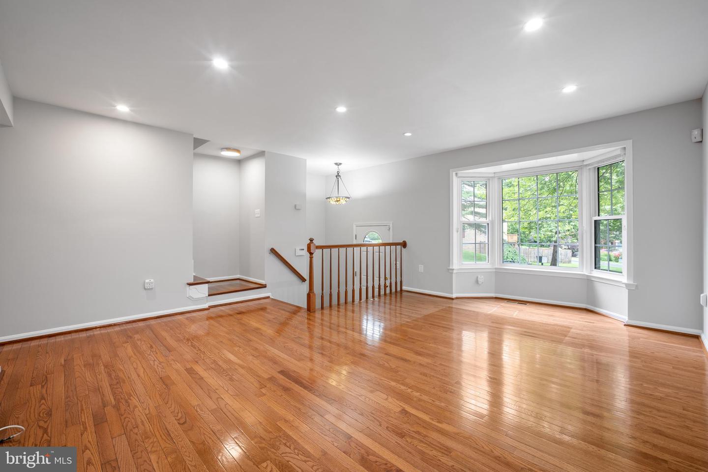 10462 MALONE CT, FAIRFAX, Virginia 22032, 3 Bedrooms Bedrooms, ,3 BathroomsBathrooms,Residential,For sale,10462 MALONE CT,VAFX2247190 MLS # VAFX2247190