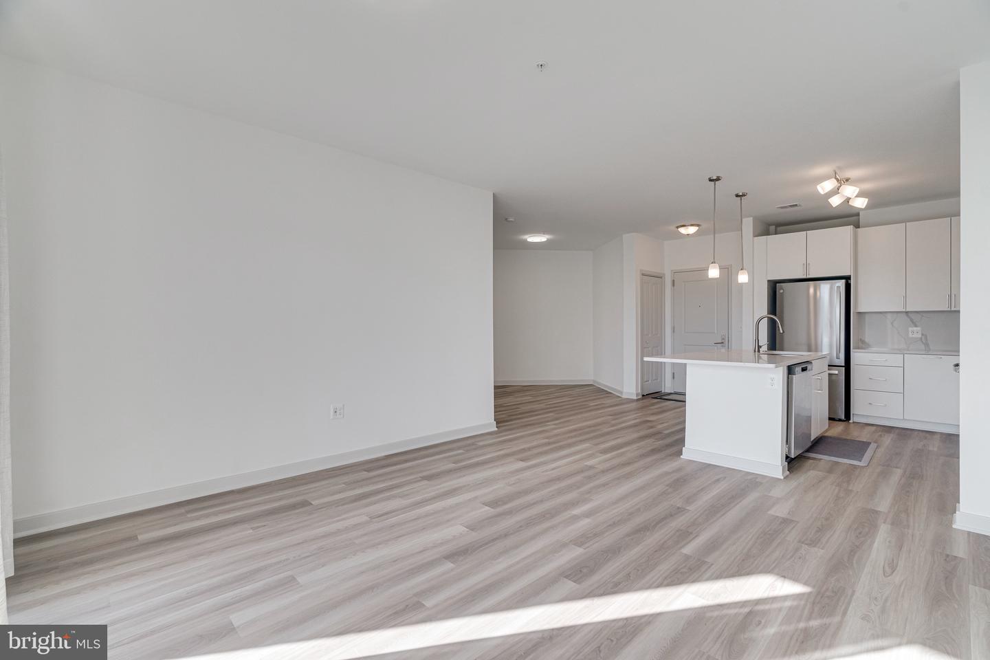 10755 FAIRGROUNDS DR #326, FAIRFAX, Virginia 22030, 2 Bedrooms Bedrooms, ,2 BathroomsBathrooms,Residential,For sale,10755 FAIRGROUNDS DR #326,VAFC2006454 MLS # VAFC2006454