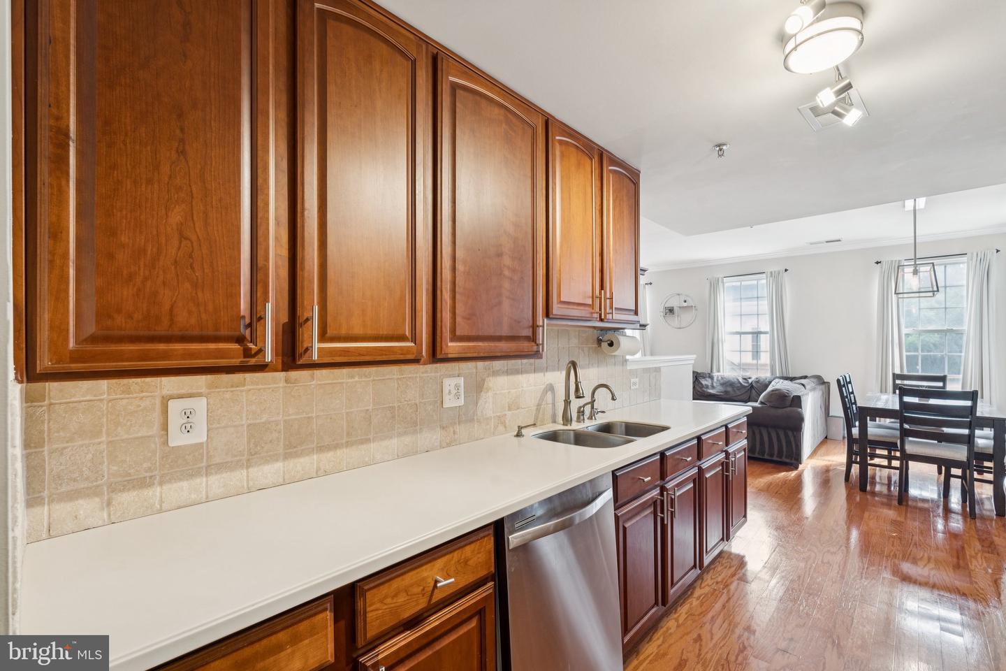 7747 MILFORD HAVEN DR #47D, LORTON, Virginia 22079, 3 Bedrooms Bedrooms, ,2 BathroomsBathrooms,Residential,For sale,7747 MILFORD HAVEN DR #47D,VAFX2247280 MLS # VAFX2247280